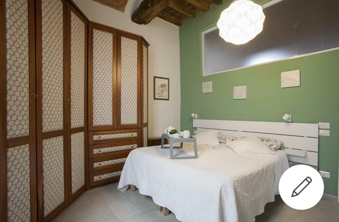 Ferienwohnung Lg House With Balcony Near Ponte Vecchio Florenz Exterior foto