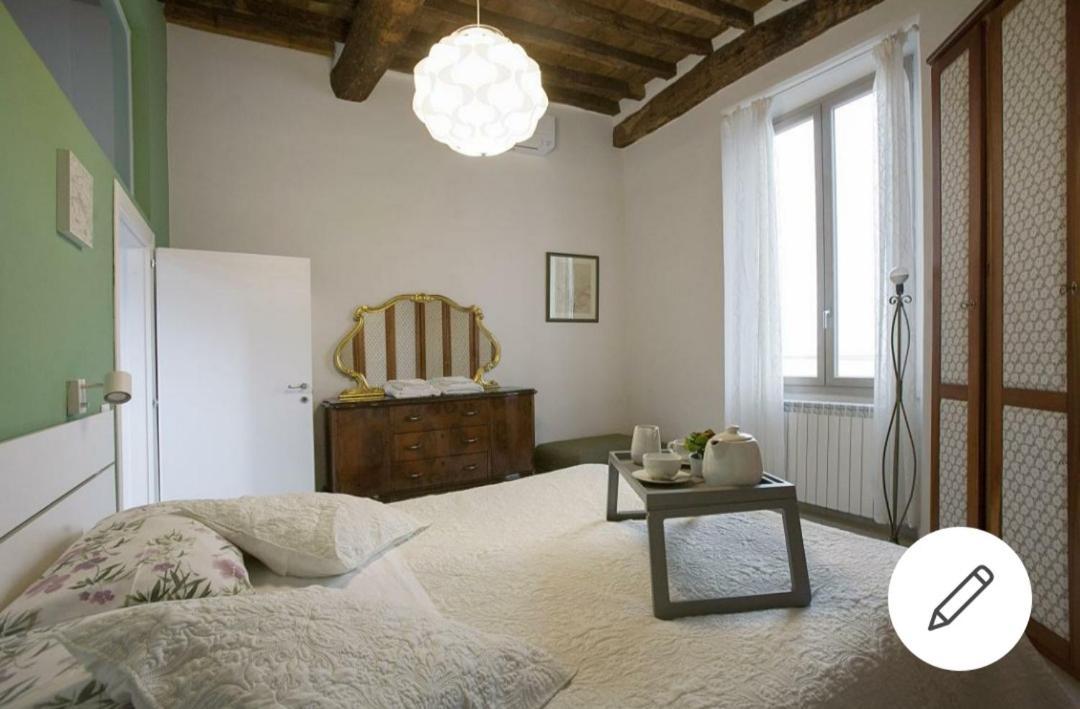 Ferienwohnung Lg House With Balcony Near Ponte Vecchio Florenz Exterior foto