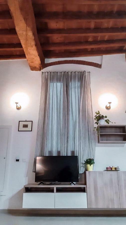 Ferienwohnung Lg House With Balcony Near Ponte Vecchio Florenz Exterior foto